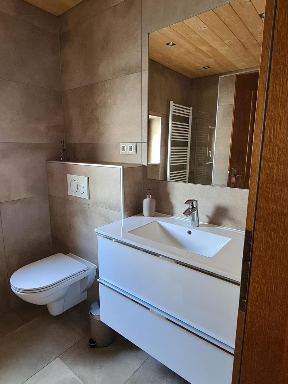Apartment Huter Йерценс Екстериор снимка