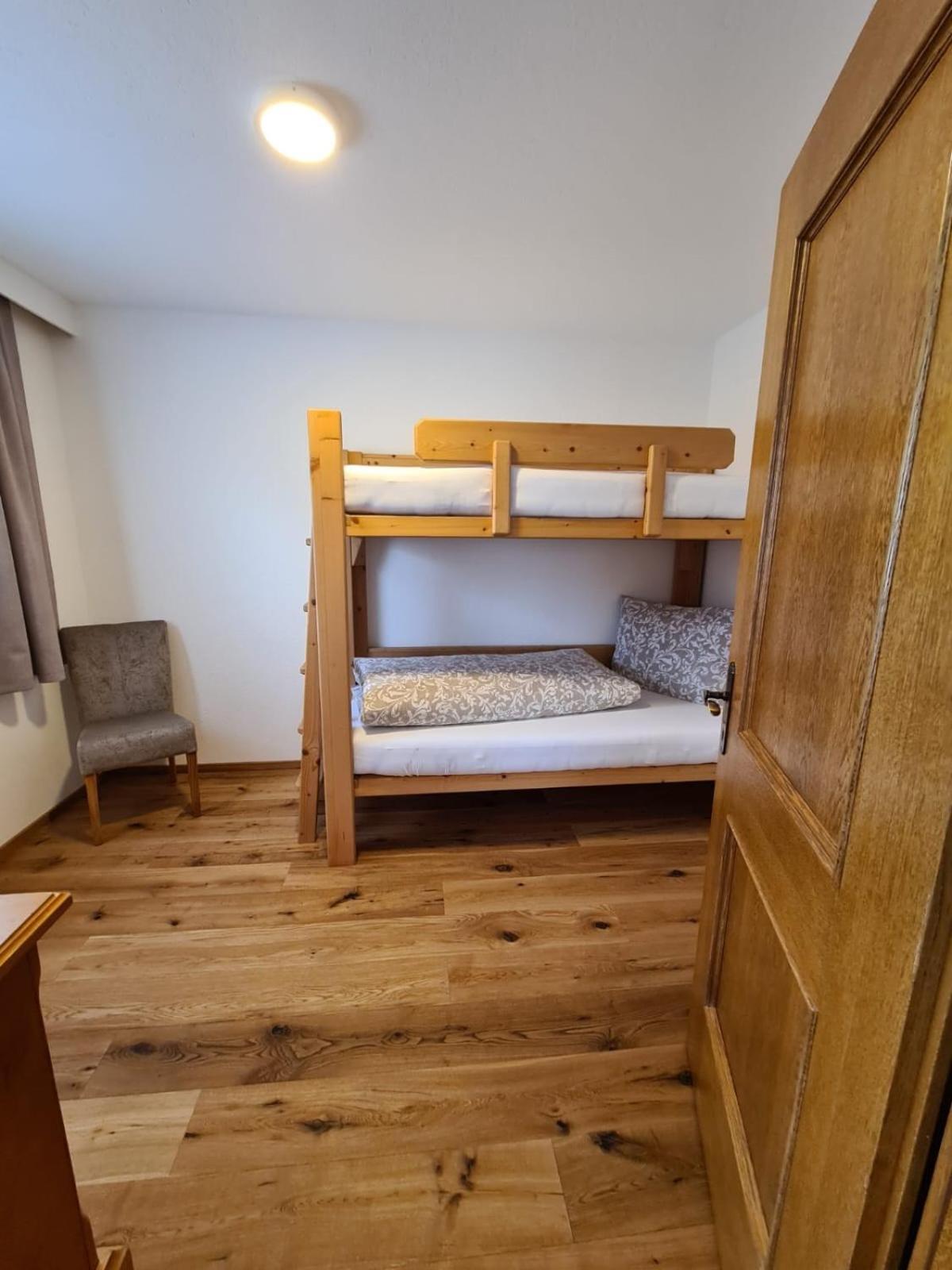 Apartment Huter Йерценс Екстериор снимка